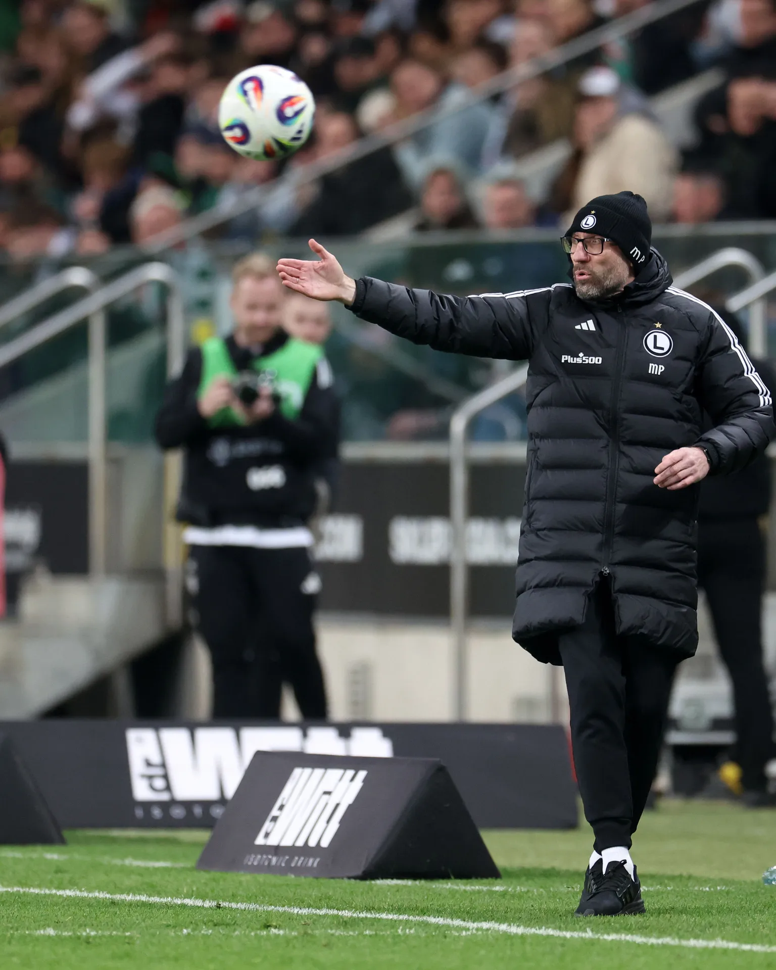 [SKRÓT] Legia 1:1 Raków: Remis z byłym klubem