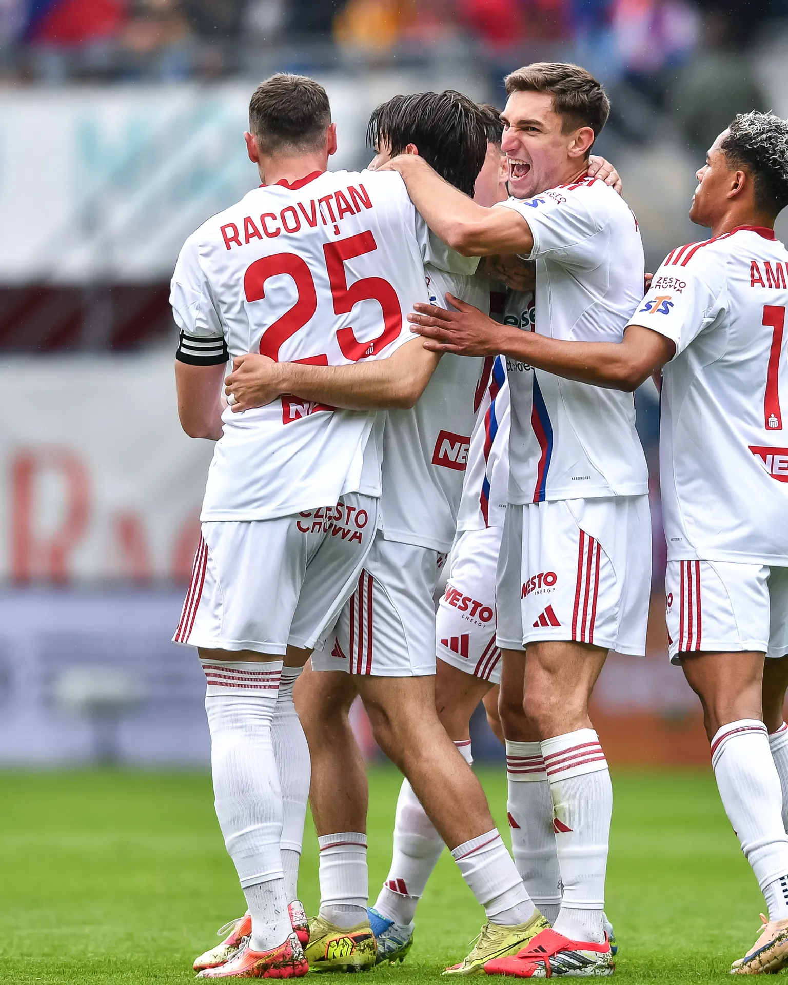 [SKRÓT] Piast 1:3 Raków: Demolka w 25 minut
