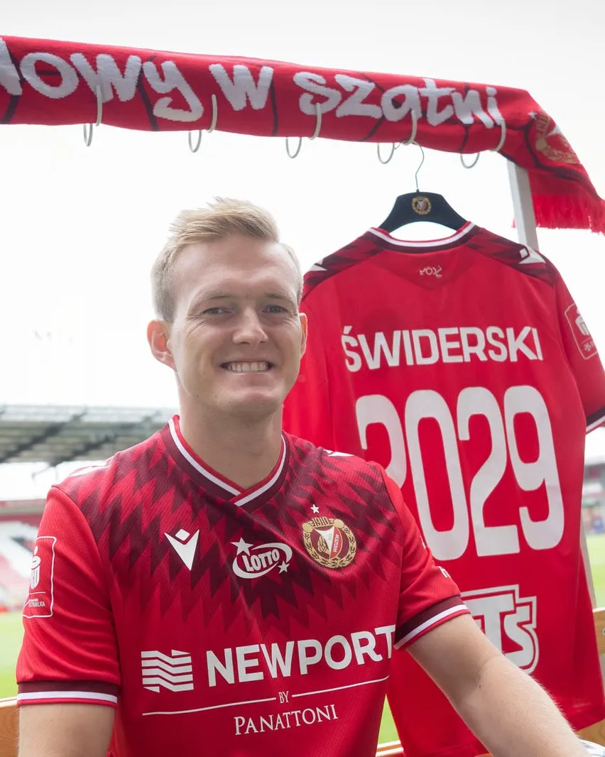 Widzew Łódź sprowadził kolejnego reprezentanta! Karol Świderski wraca do Polski!
