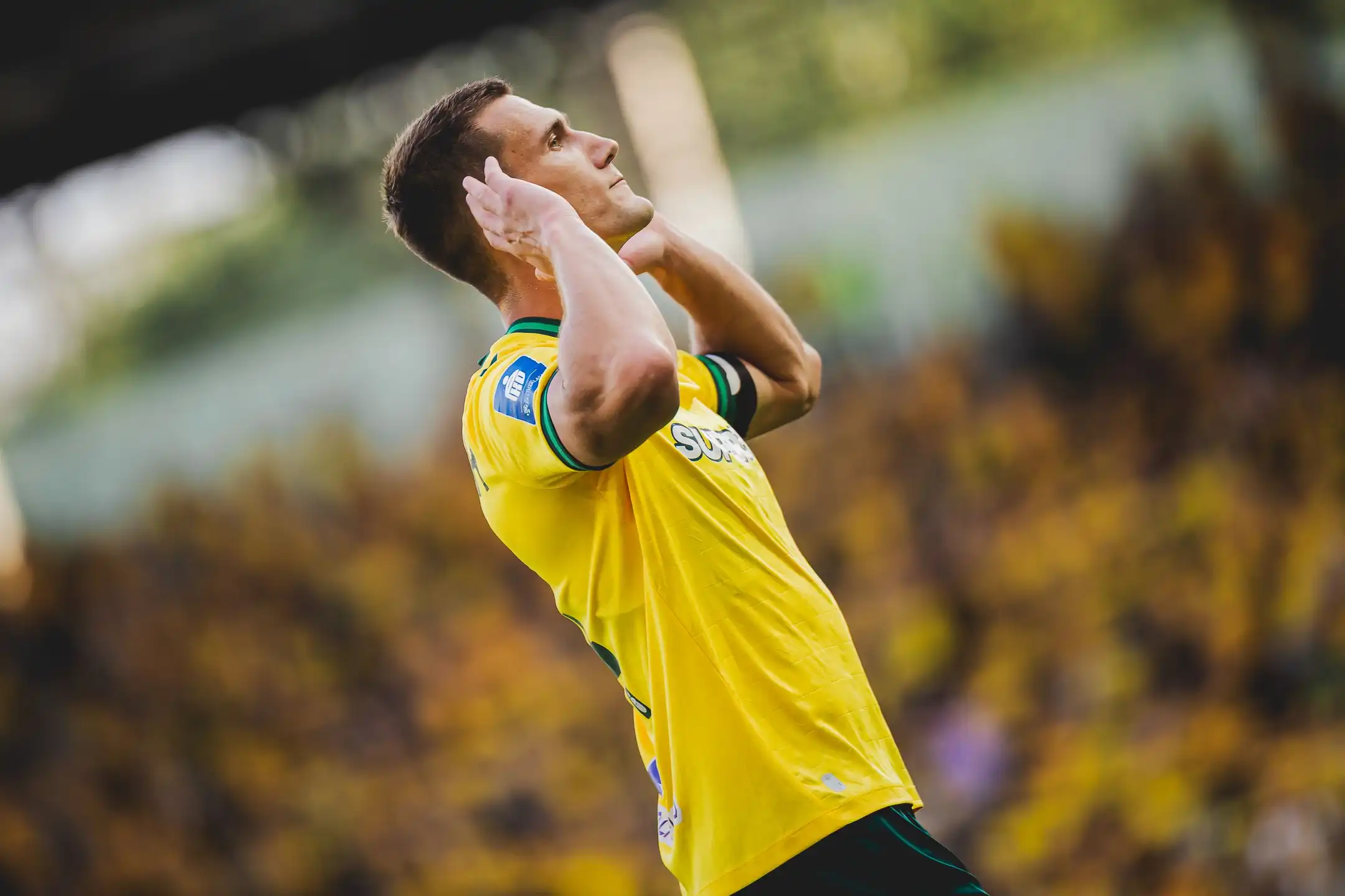 [SKRÓT] GKS 4:1 Arka: Strzelecka forma obrońców