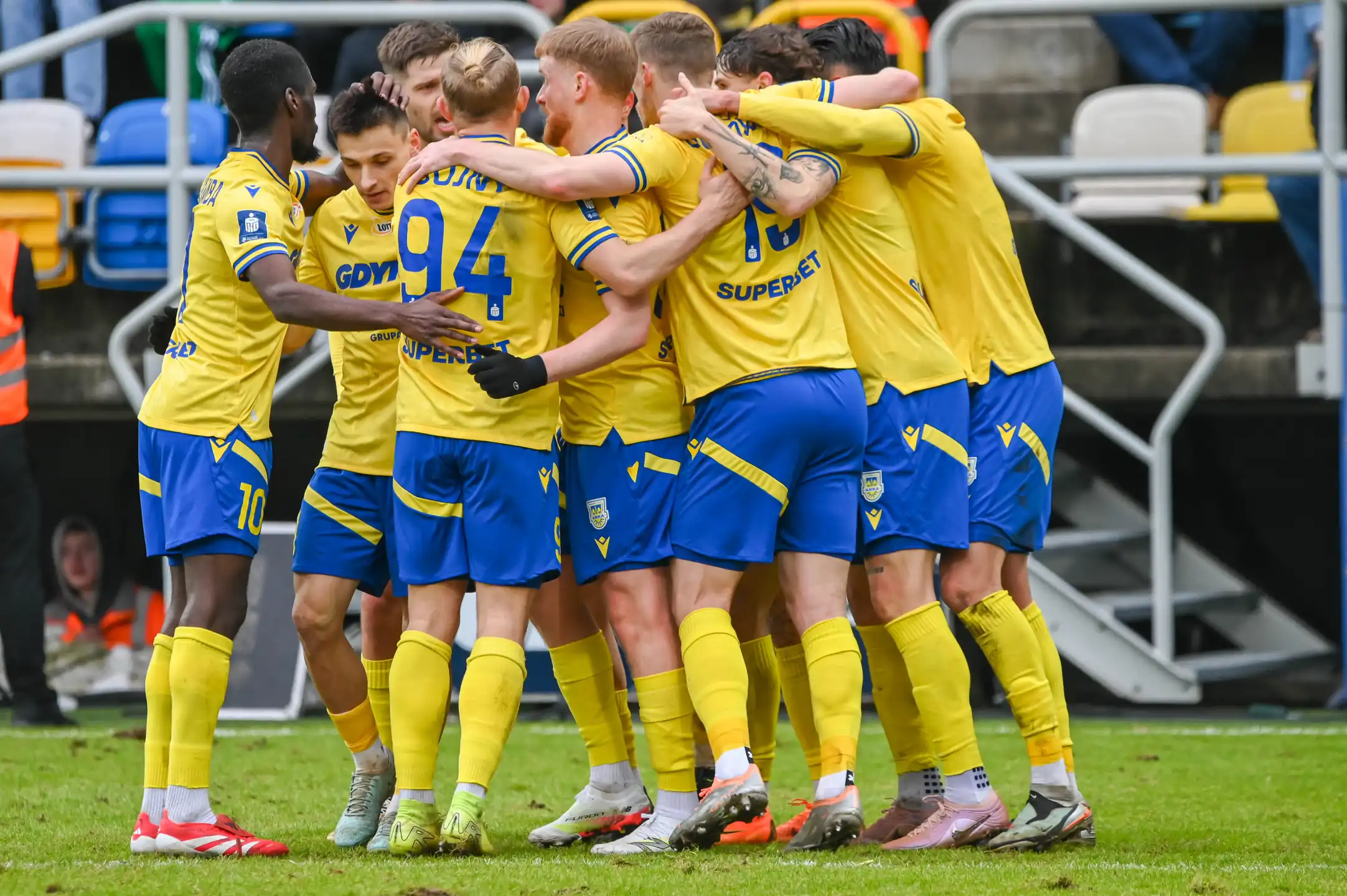 [SKRÓT] Arka 2:1 GKS: Kolejny triumf w Gdyni